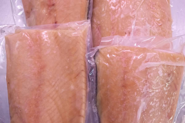 Filete de salmón Danés congelado (Crianza sostenible)